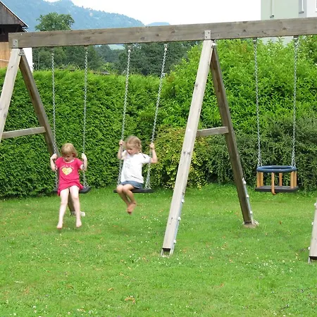 Familienpension Rasch ゲストハウス ボーデンスドルフ